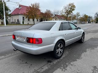 Vinde Audi A8, diesel, mecanica. Piata auto Transnistria, Tiraspol. AutoMotoPMR.