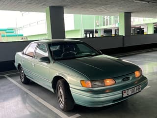 Selling Ford Taurus, 1994 made in, petrol, machine. PMR car market, Tiraspol. 
