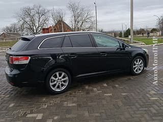 Авенсис растаможен хорошая комплектация на обмен пишите