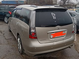 Mitsubishi Grandis, 2008, gasoline-gas (propane), аutomatic. Tiraspol