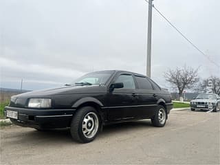 Volkswagen Passat 1990 г.в.