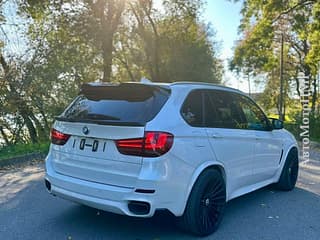 Шикарный бмв х5 максималка можно на обмен пишите