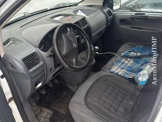 Хороший бусик для семьи для работы пишите на обмен 77751188