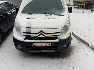 Хороший бусик для семьи для работы пишите на обмен 77751188