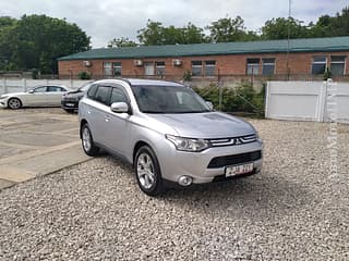 Selling Mitsubishi Outlander, 2014, gasoline-gas (methane), аutomatic. PMR car market, Tiraspol. 
