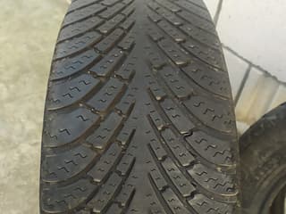 Vând anvelope  205/55 R16", 2 buc. Anvelope în Pridnestrovie, Tiraspol. AutoMotoPMR - Piața Auto Pridnestrovie.