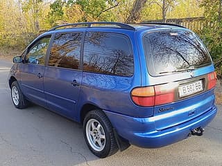Selling Volkswagen Sharan, 1998 made in, gasoline-gas (methane), mechanics. PMR car market, Tiraspol. 