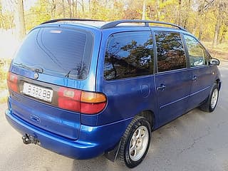 Selling Volkswagen Sharan, 1998 made in, gasoline-gas (methane), mechanics. PMR car market, Tiraspol. 