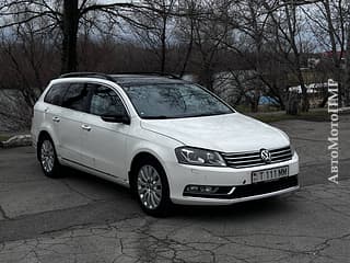 Vând Volkswagen Passat, 2014 a.f., benzină-gaz (metan), automata. Piata auto Pridnestrovie, Tiraspol. AutoMotoPMR.