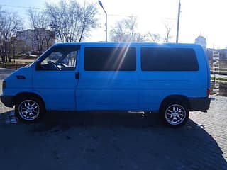 Selling Volkswagen Transporter, 1993 made in, gasoline-gas (propane), mechanics. PMR car market, Tiraspol. 