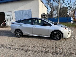 Свежепригнан приус в отличном состоянии пишите