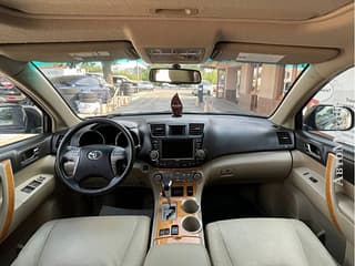 Продам Toyota Highlander, 2009, гибрид, автомат. Авторынок ПМР, Тирасполь. АвтоМотоПМР.
