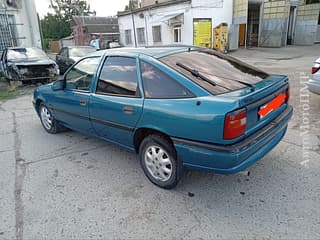 Selling Opel Vectra, 1994, petrol, mechanics. PMR car market, Tiraspol. 