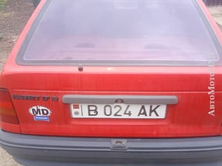 Selling Opel Kadett, 1989 made in, diesel, mechanics. PMR car market, Tiraspol. 