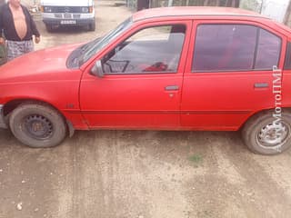 Selling Opel Kadett, 1989 made in, diesel, mechanics. PMR car market, Tiraspol. 