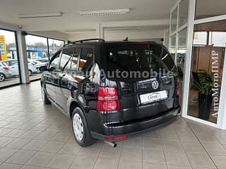 Продам Volkswagen Touran, 2008 г.в., бензин-газ (метан), механика. Авторынок ПМР, Первомайск. АвтоМотоПМР.