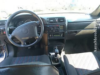 Продам Opel Vectra, 1995 г.в., бензин, механика. Авторынок ПМР, Тирасполь. АвтоМотоПМР.