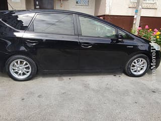 Vând Toyota Prius, hibrid-gaz (metan), automata. Piata auto Pridnestrovie, Chișinău. AutoMotoPMR.