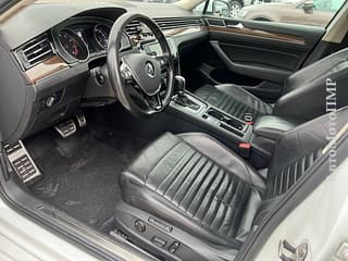 Vând Volkswagen Passat, 2017, benzină, automata. Piata auto Pridnestrovie, Tiraspol. AutoMotoPMR.