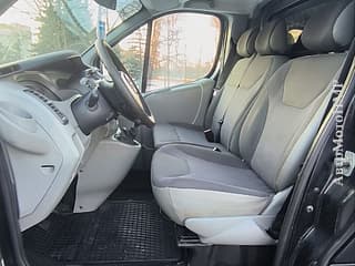 Опель виваро отличный бусик на обмен пишите 77751188 ватсап телеграм