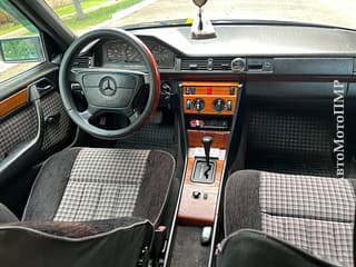 Продам Mercedes E Класс, 1993 г.в., дизель, автомат. Авторынок ПМР, Тирасполь. АвтоМотоПМР.