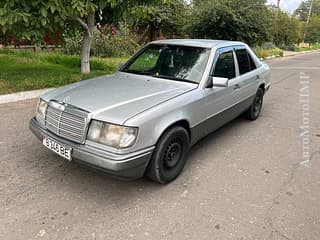 Selling Mercedes E Class, 1993, diesel, аutomatic. PMR car market, Tiraspol. 