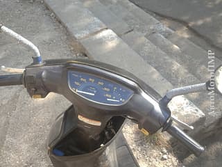  Moped • Мotorete și Scutere  în Pridnestrovie • AutoMotoPMR - Piața moto Pridnestrovie.