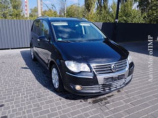 Selling Volkswagen Touran, 2009 made in, gasoline-gas (methane), mechanics. PMR car market, Tiraspol. 