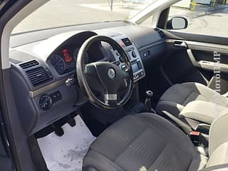 Продам Volkswagen Touran, 2009 г.в., бензин-газ (метан), механика. Авторынок ПМР, Тирасполь. АвтоМотоПМР.