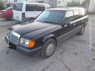 Vând Mercedes E Класс, 1993 a.f., diesel, mecanica. Piata auto Pridnestrovie, Tiraspol. AutoMotoPMR.