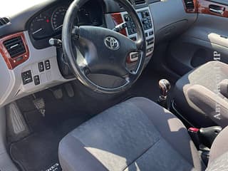 Selling Toyota Avensis Verso, 2002, diesel, mechanics. PMR car market, Tiraspol. 