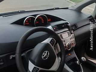 Selling Toyota Verso, 2011, diesel, mechanics. PMR car market, Tiraspol. 