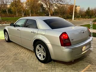 Selling Chrysler 300c, 2006 made in, diesel, machine. PMR car market, Tiraspol. 