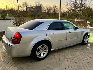 Selling Chrysler 300c, 2006 made in, diesel, machine. PMR car market, Tiraspol. 