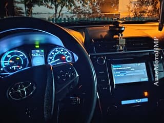 Тайота камри гибрид в отличном состоянии на обмен пишите