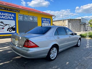 Vând Mercedes S Class, 2006, benzină-gaz (metan), automata. Piata auto Pridnestrovie, Tiraspol. AutoMotoPMR.