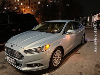 Ford Fusion 2013 г.в.