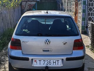 Selling Volkswagen Golf, 1999 made in, petrol, mechanics. PMR car market, Tiraspol. 