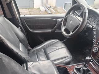 Selling Mercedes M Class, 2004, diesel, mechanics. PMR car market, Tiraspol. 
