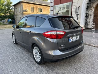 Форд симакс в отличном состоянии на обмен пишите 77751188 ватсап телеграм