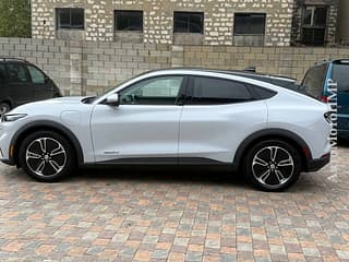Selling Ford Mustang, 2021, electro, аutomatic. PMR car market, Tiraspol. 