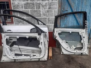 Двери пассат б5