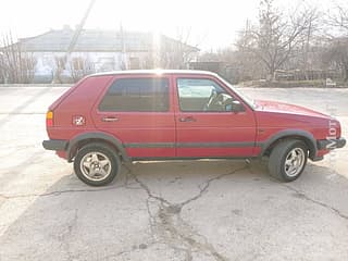 Selling Volkswagen Golf, 1990, gasoline-gas (methane), mechanics. PMR car market, Tiraspol. 