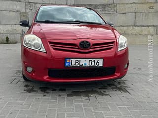 Selling Toyota Auris, 2011 made in, diesel, mechanics. PMR car market, Chisinau. 