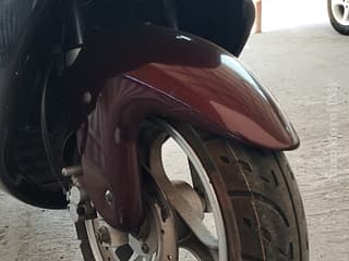  Maxiscooter, 150 cm³ • Mopeds and scooters  in PMR • AutoMotoPMR - Motor market of PMR.