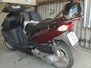  Maxiscooter, 150 cm³ • Mopeds and scooters  in PMR • AutoMotoPMR - Motor market of PMR.