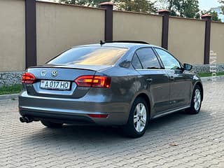 Selling Volkswagen Jetta, 2012 made in, hybrid, machine. PMR car market, Tiraspol. 