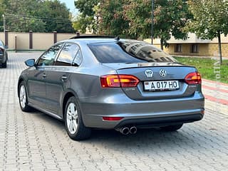 Selling Volkswagen Jetta, 2012 made in, hybrid, machine. PMR car market, Tiraspol. 