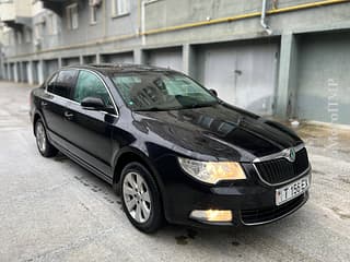 Шкода суперб в отличном состоянии на обмен пишите 77751188