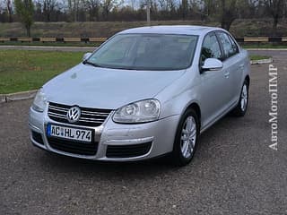 Джета очень надежная экономная только приехала.. Ауди А6 С4 avant 2.6 бензин-газ(метан), 1995 г.в